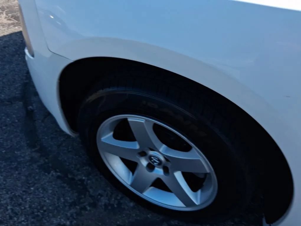 Used 2010 Dodge Charger SXT RWD image 16