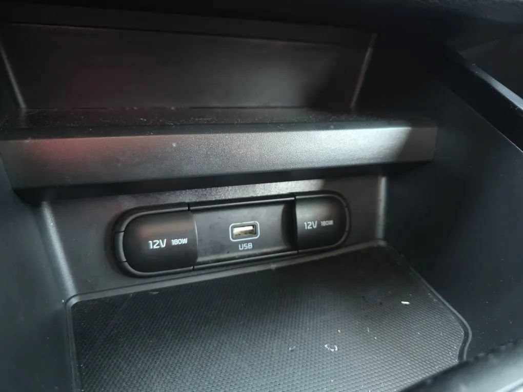 Used 2021 Kia Soul LX FWD image 26