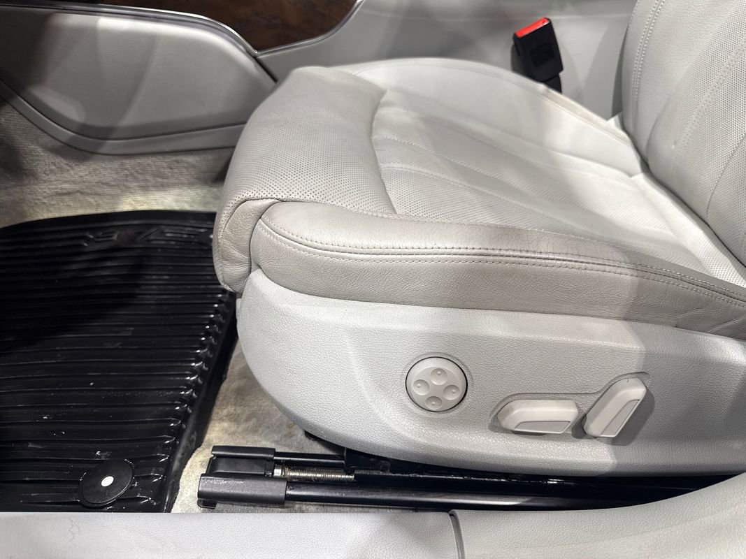 Used 2015 Audi A6 TDI Prestige w/ Prestige Package image 96