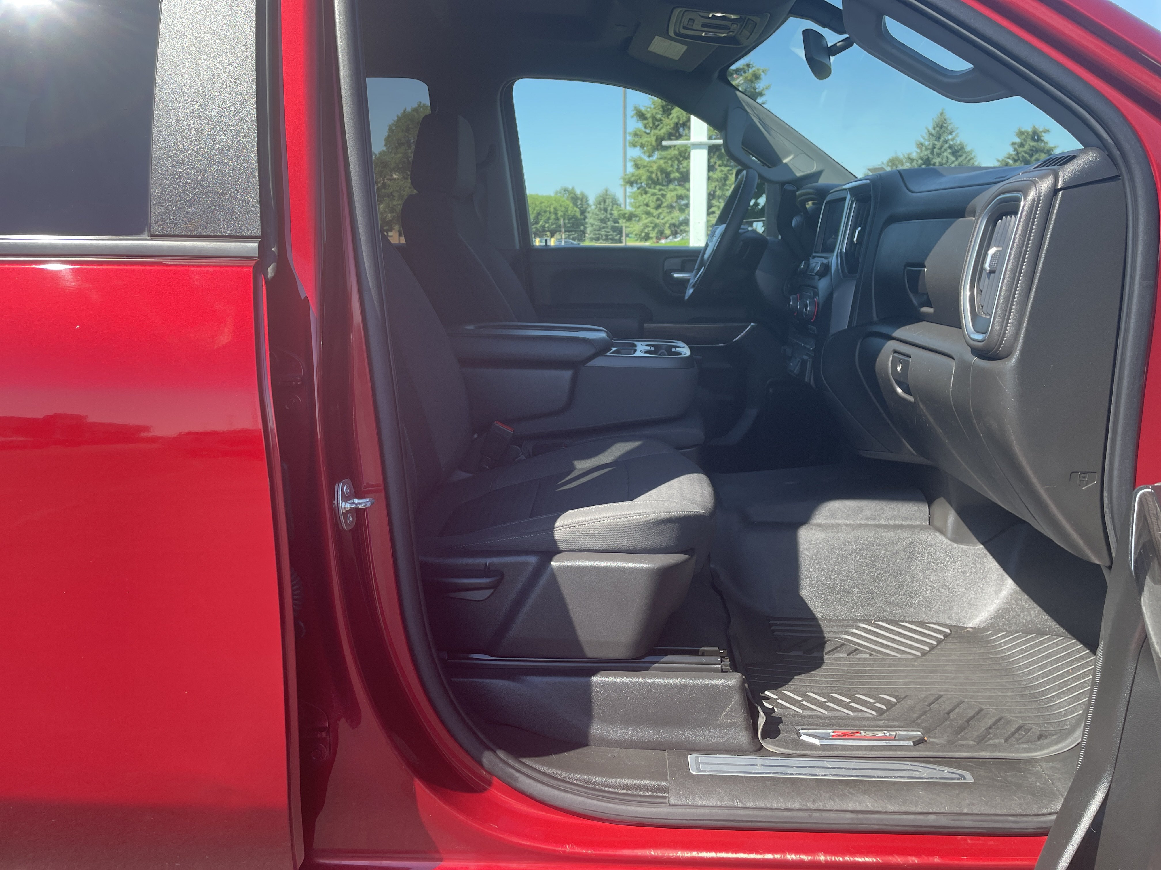 Used 2022 Chevrolet Silverado 3500 LT w/ Convenience Package AWD/4WD image 24