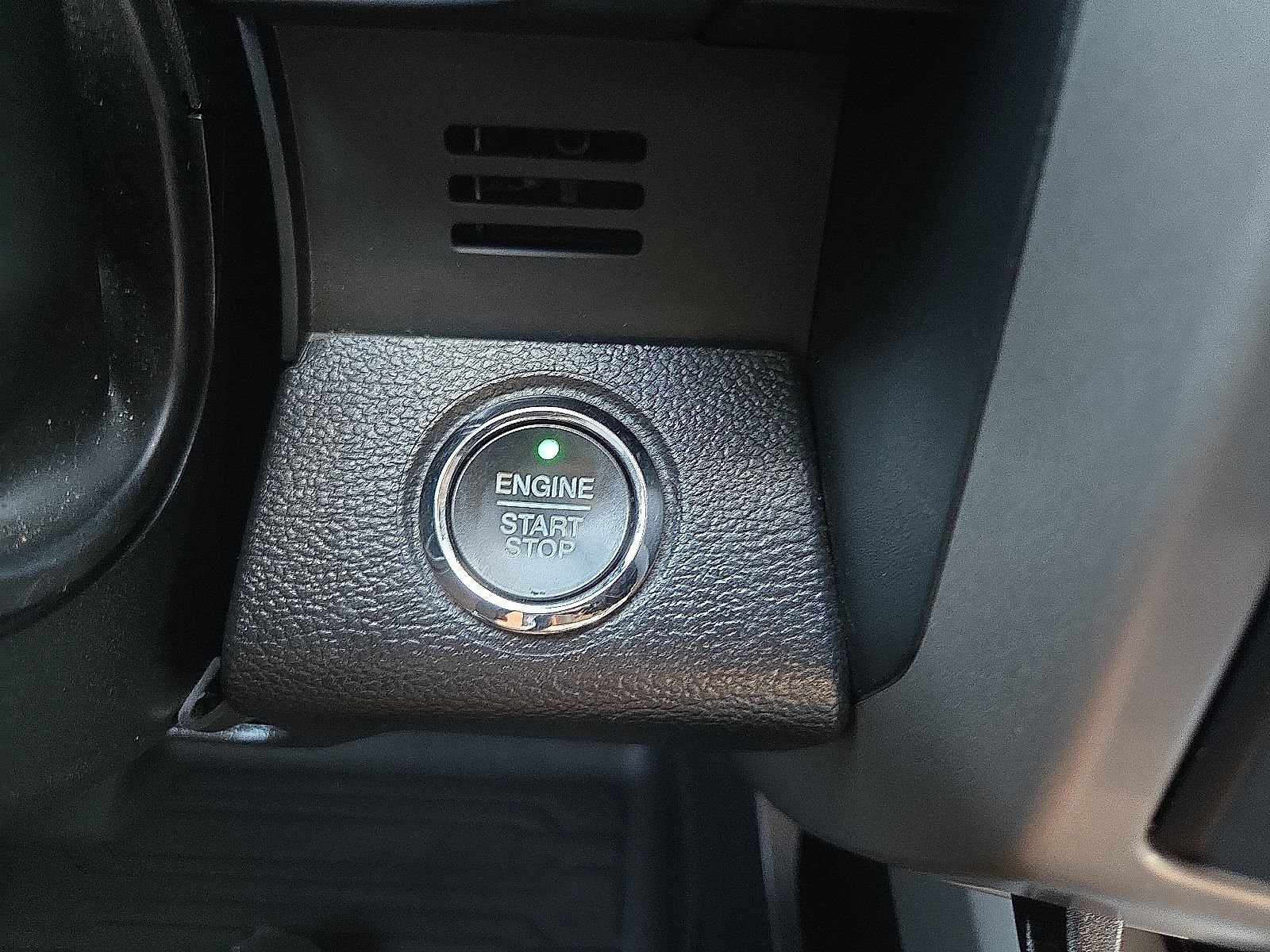 Used 2021 Ford F250 Lariat AWD/4WD image 23