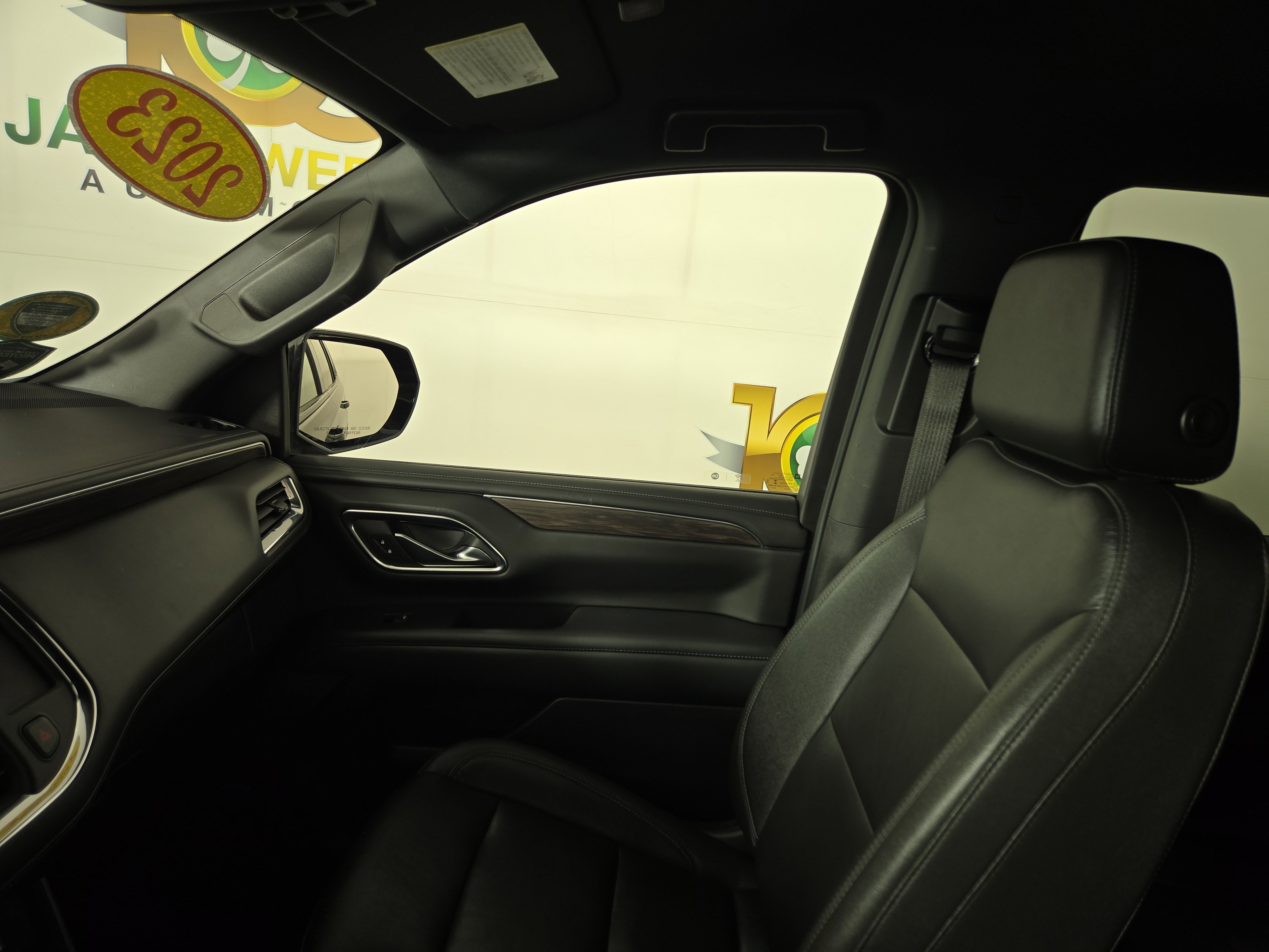 Used 2023 Chevrolet Tahoe Z71 image 25