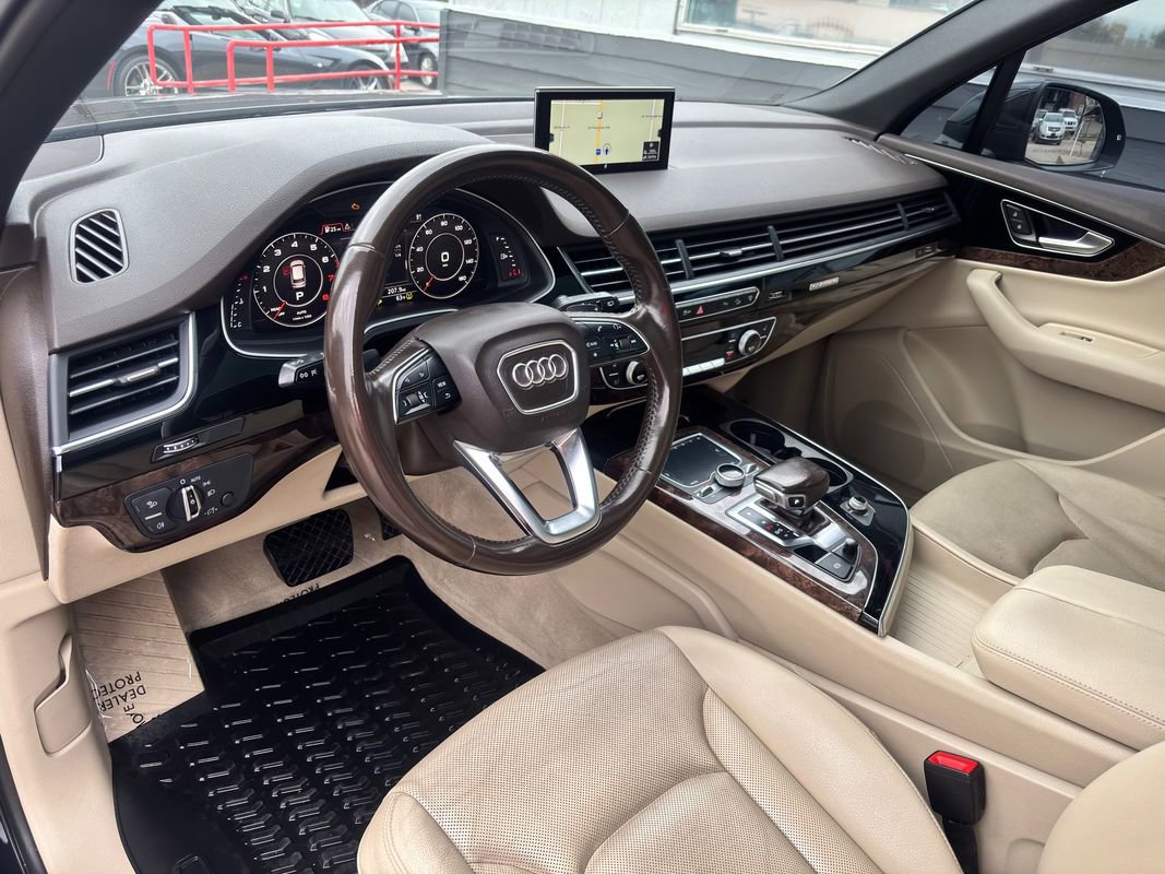 Used 2017 Audi Q7 3.0T Premium Plus image 19