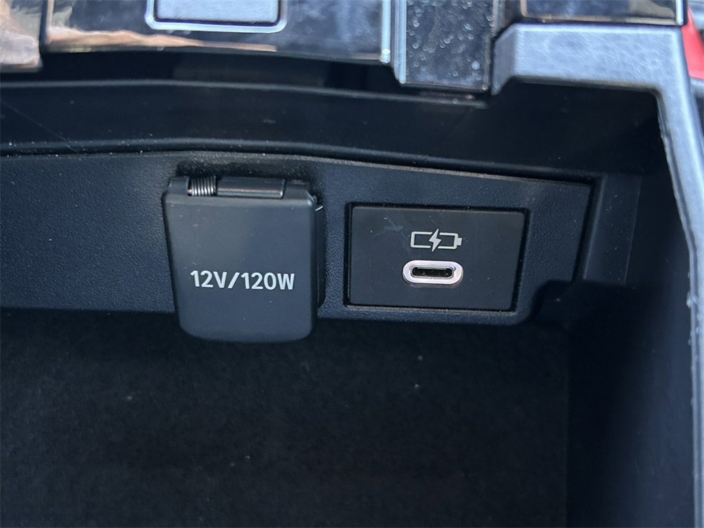 Used 2024 Toyota Corolla SE image 27