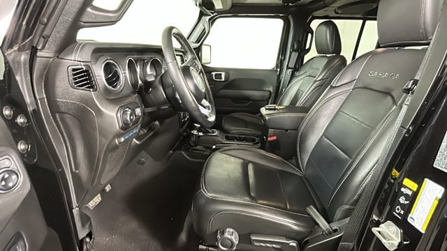 Used 2023 Jeep Wrangler Unlimited Sahara w/ Cold Weather Group AWD/4WD image 11