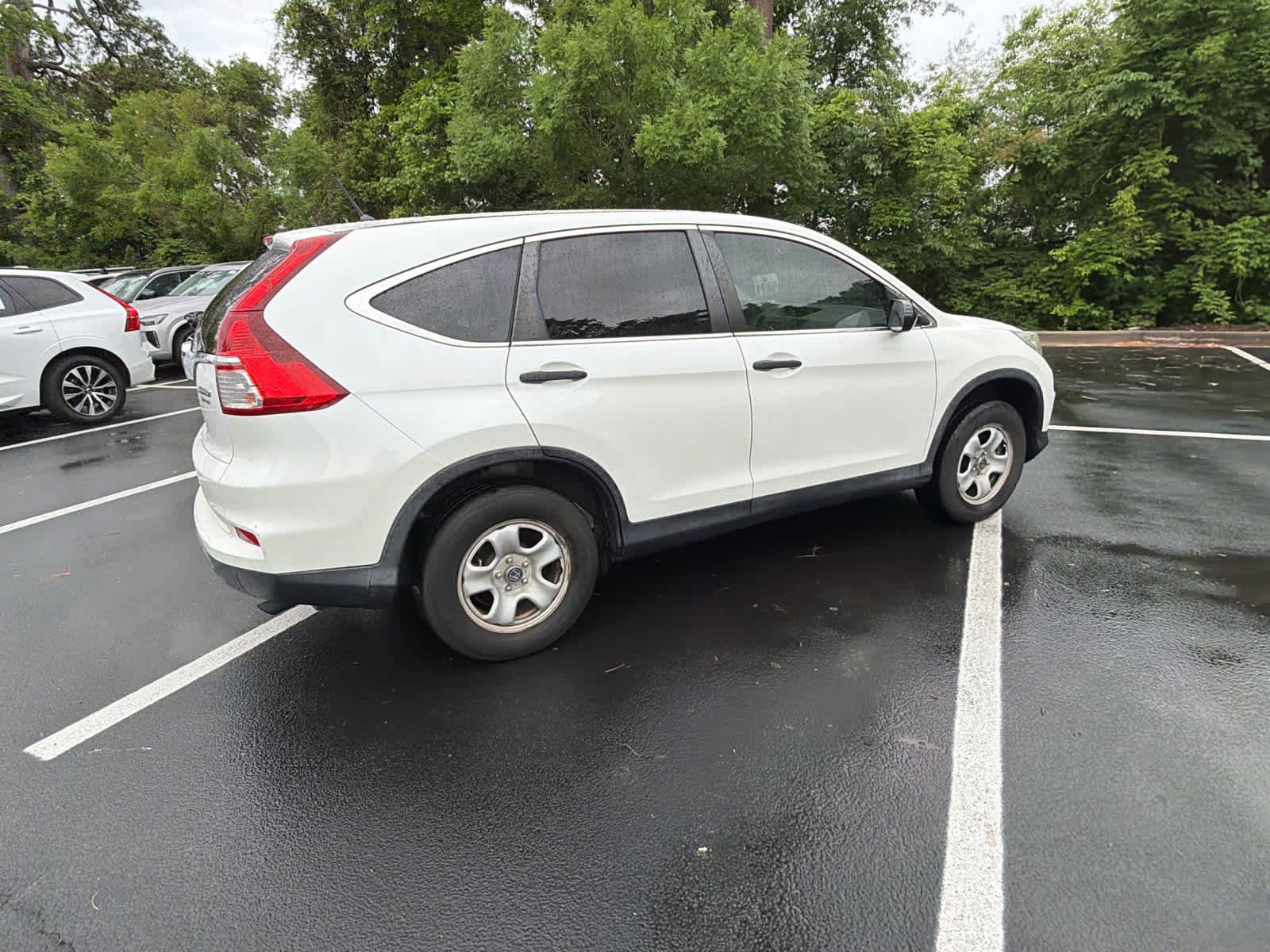 Used 2016 Honda CR-V LX image 14