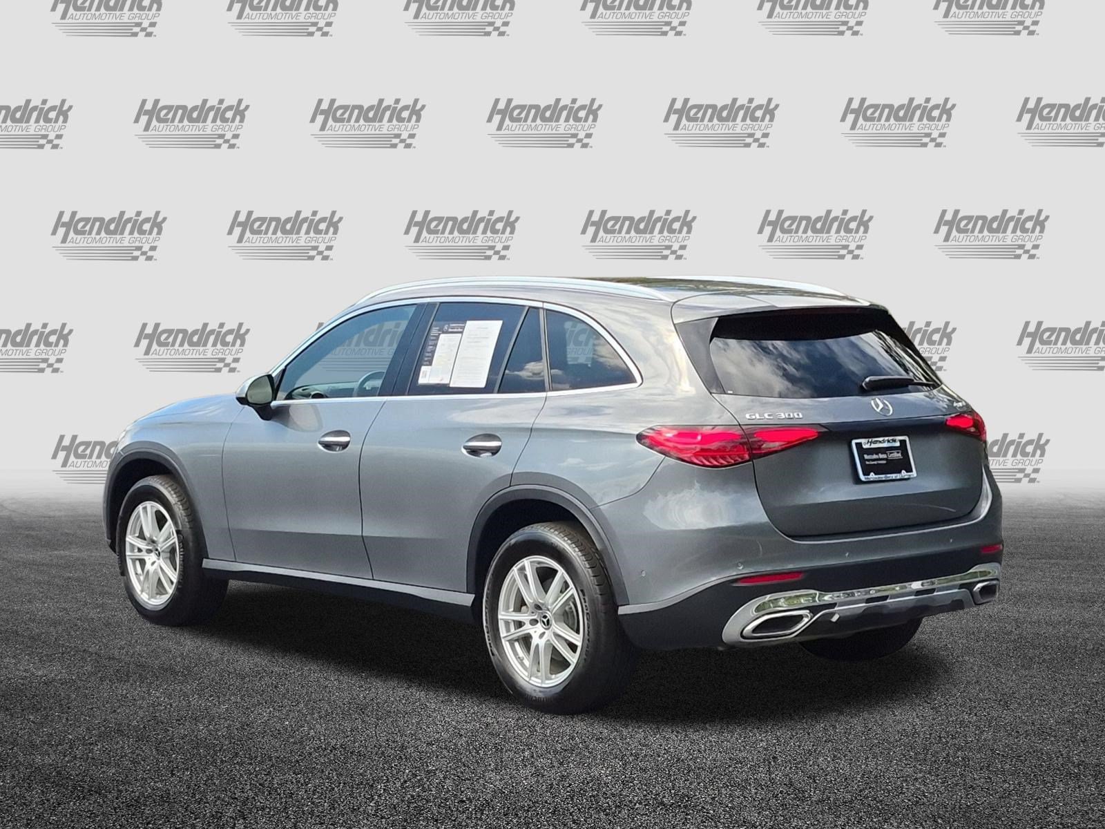 Certified 2023 Mercedes-Benz GLC 300 4MATIC w/ Exclusive Trim Package image 8