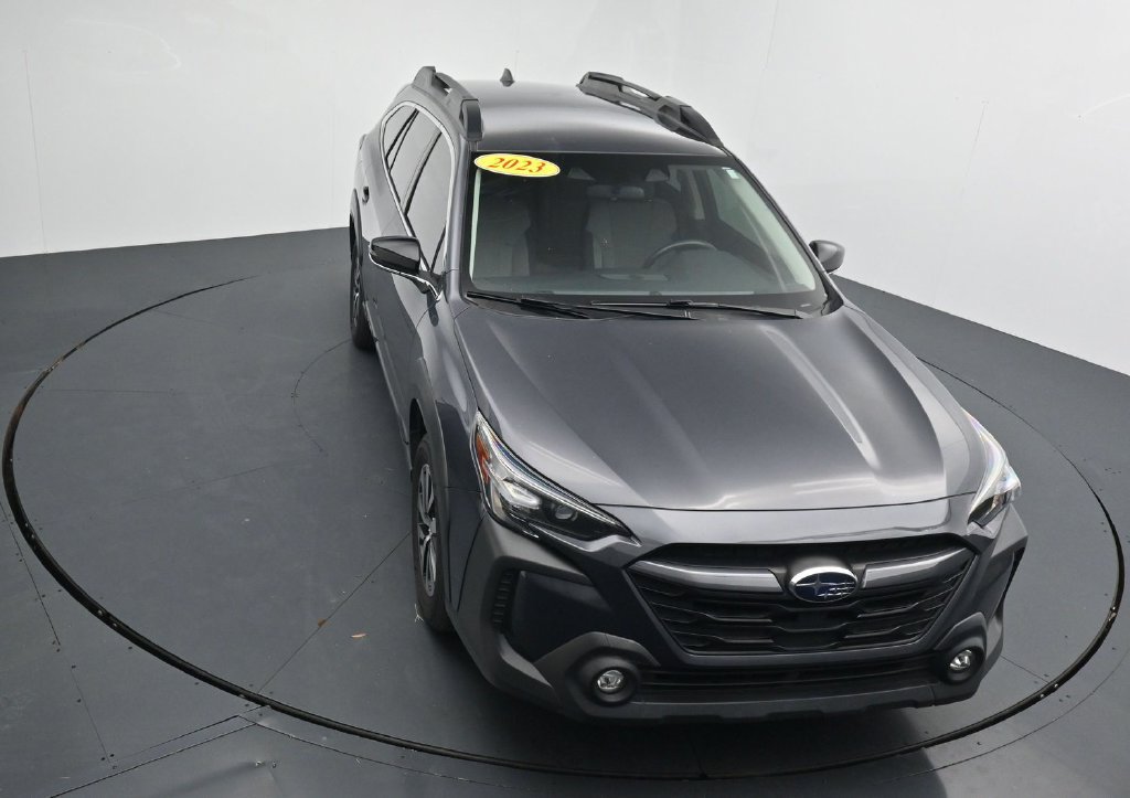 Used 2023 Subaru Outback Premium AWD/4WD image 24