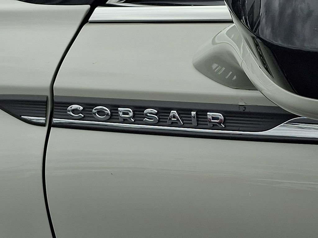Certified 2022 Lincoln Corsair AWD w/ Equipment Group 101A image 31