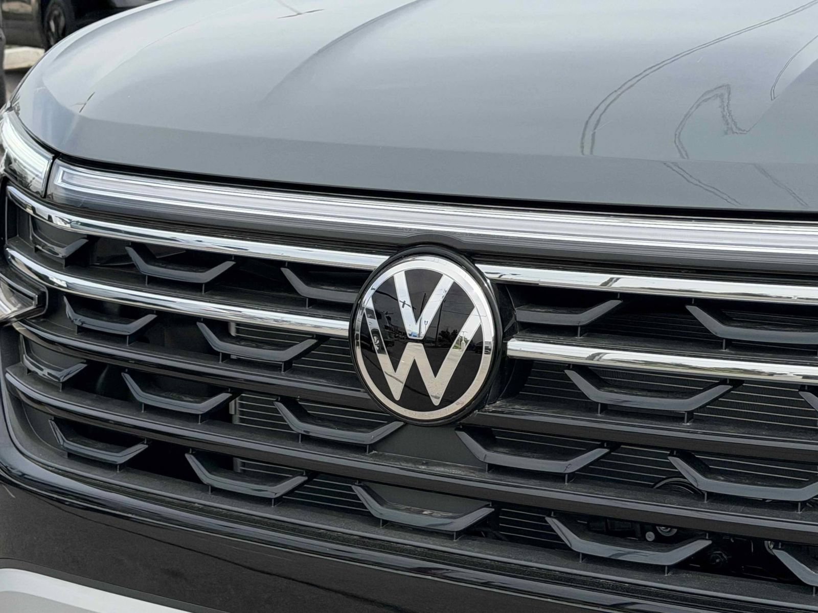New 2026 Volkswagen Atlas Peak Edition AWD/4WD image 11