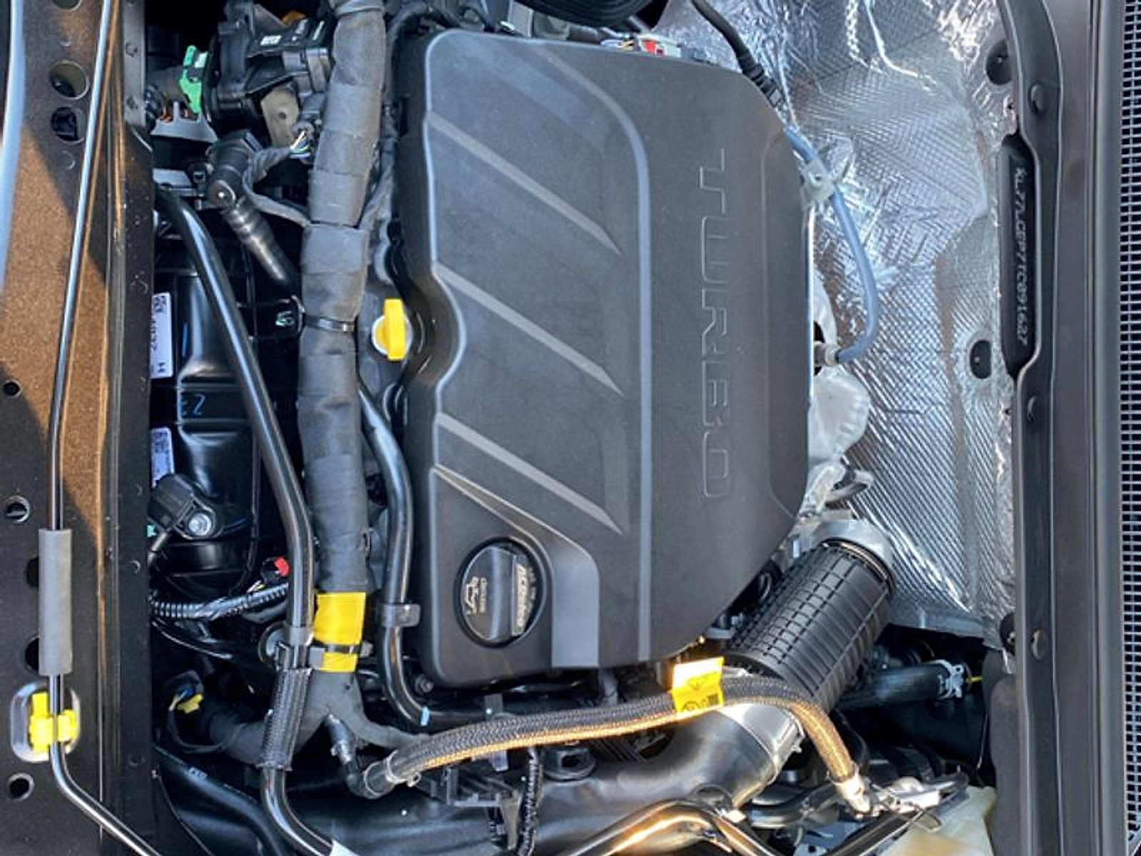 New 2026 Chevrolet Trax RS w/ Sunroof Package FWD image 36