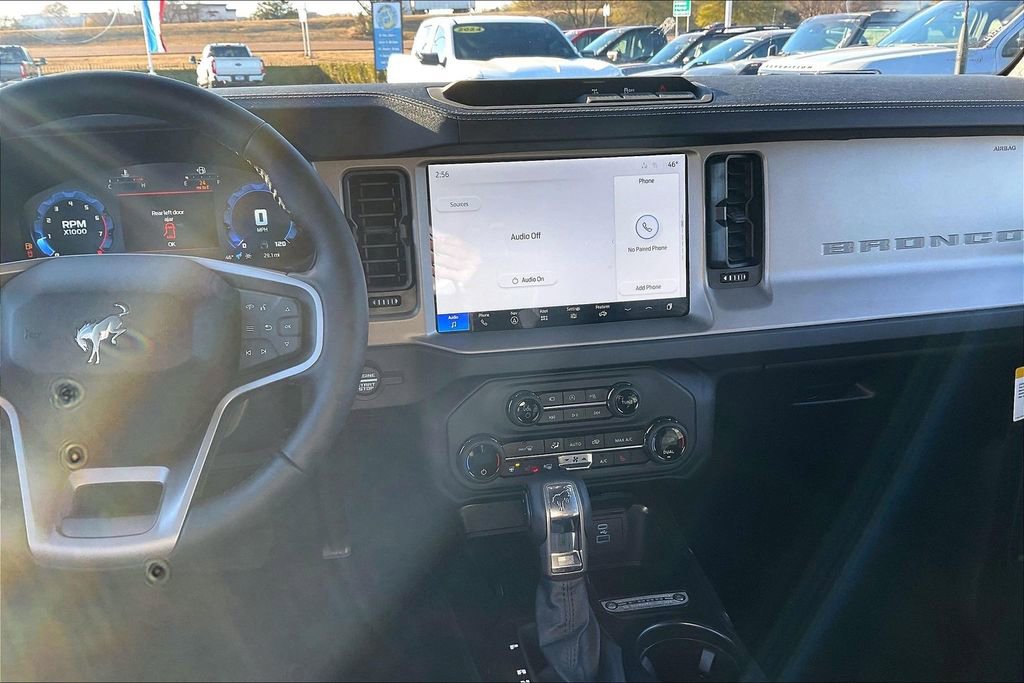 New 2025 Ford Bronco Outer Banks image 7