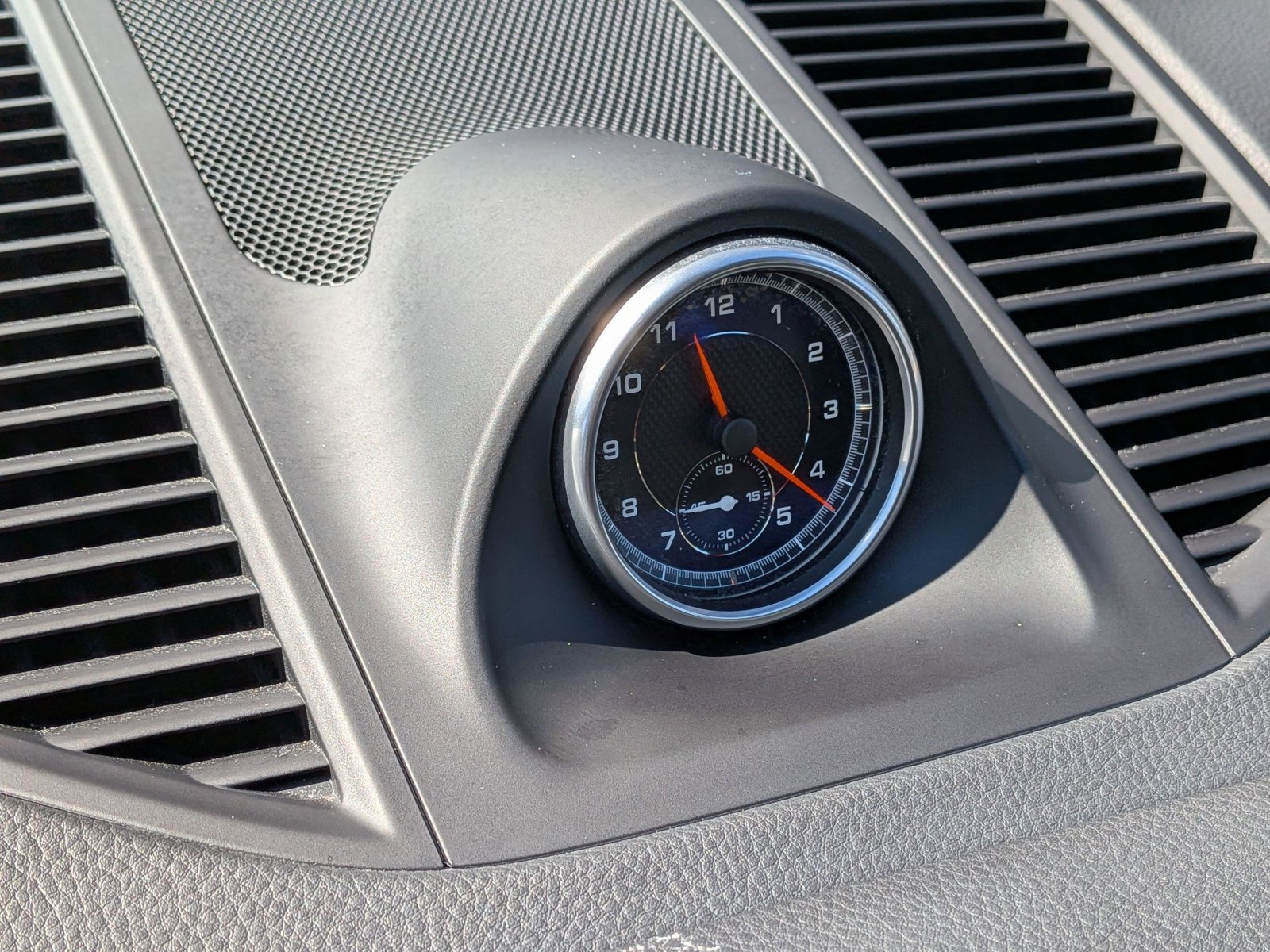 Used 2021 Porsche Macan S image 22