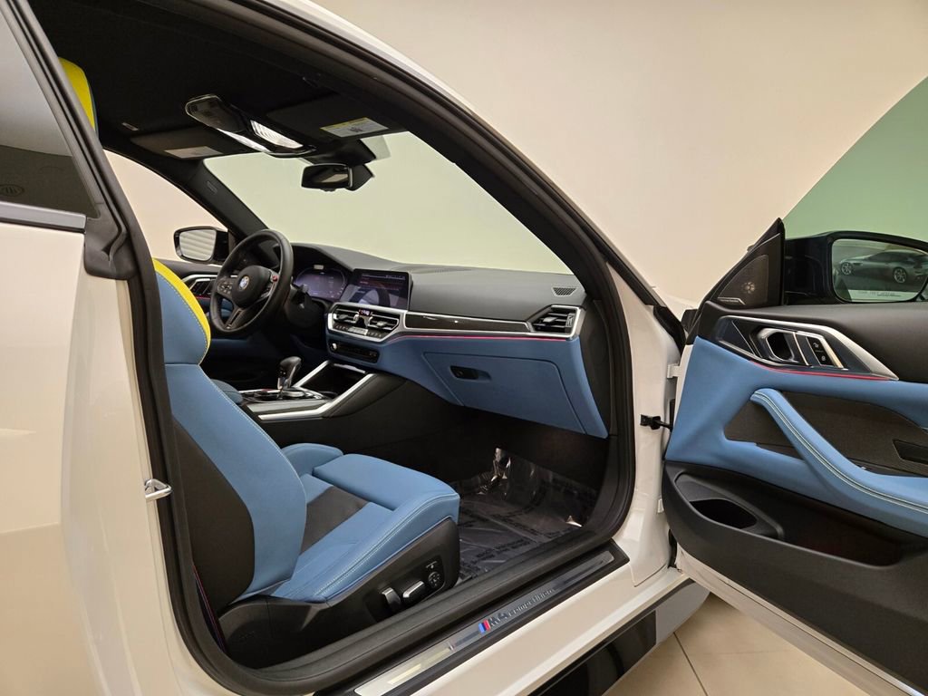 Used 2022 BMW M4 Competition w/ Executive Package RWD image 23
