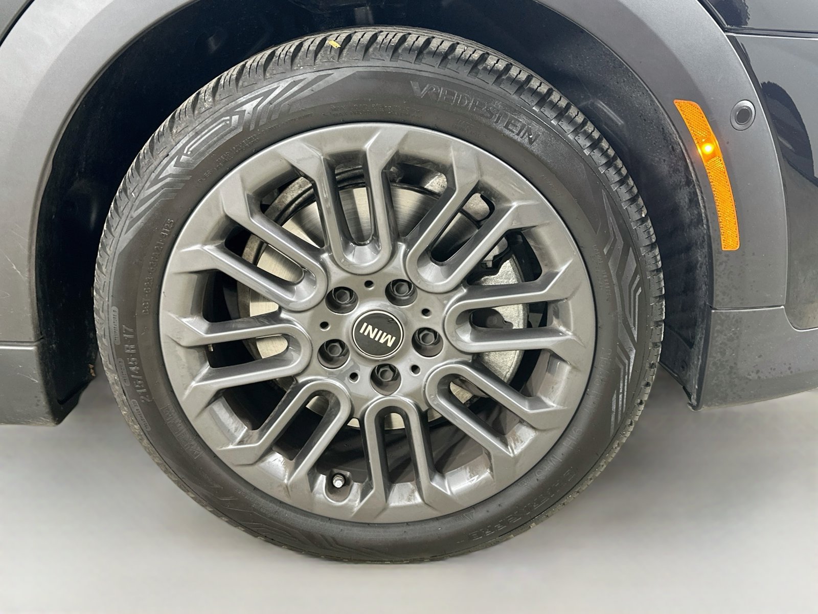 Certified 2026 MINI Cooper 2-Door Hardtop FWD image 10