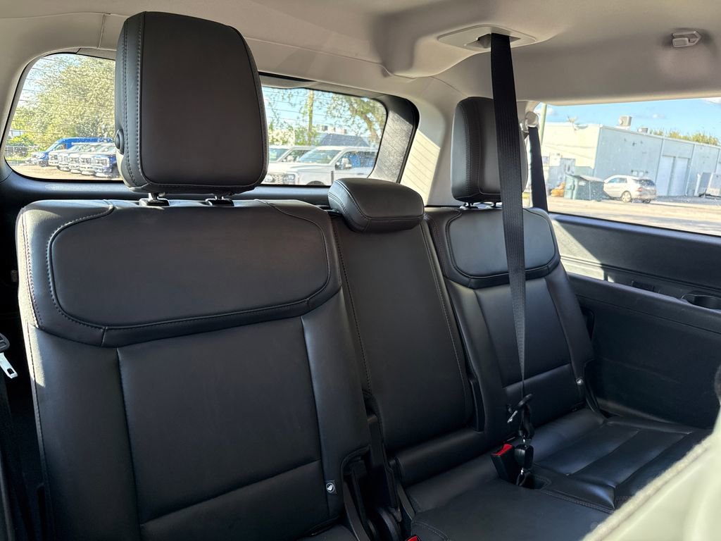 Certified 2025 Ford Expedition Max Active image 30