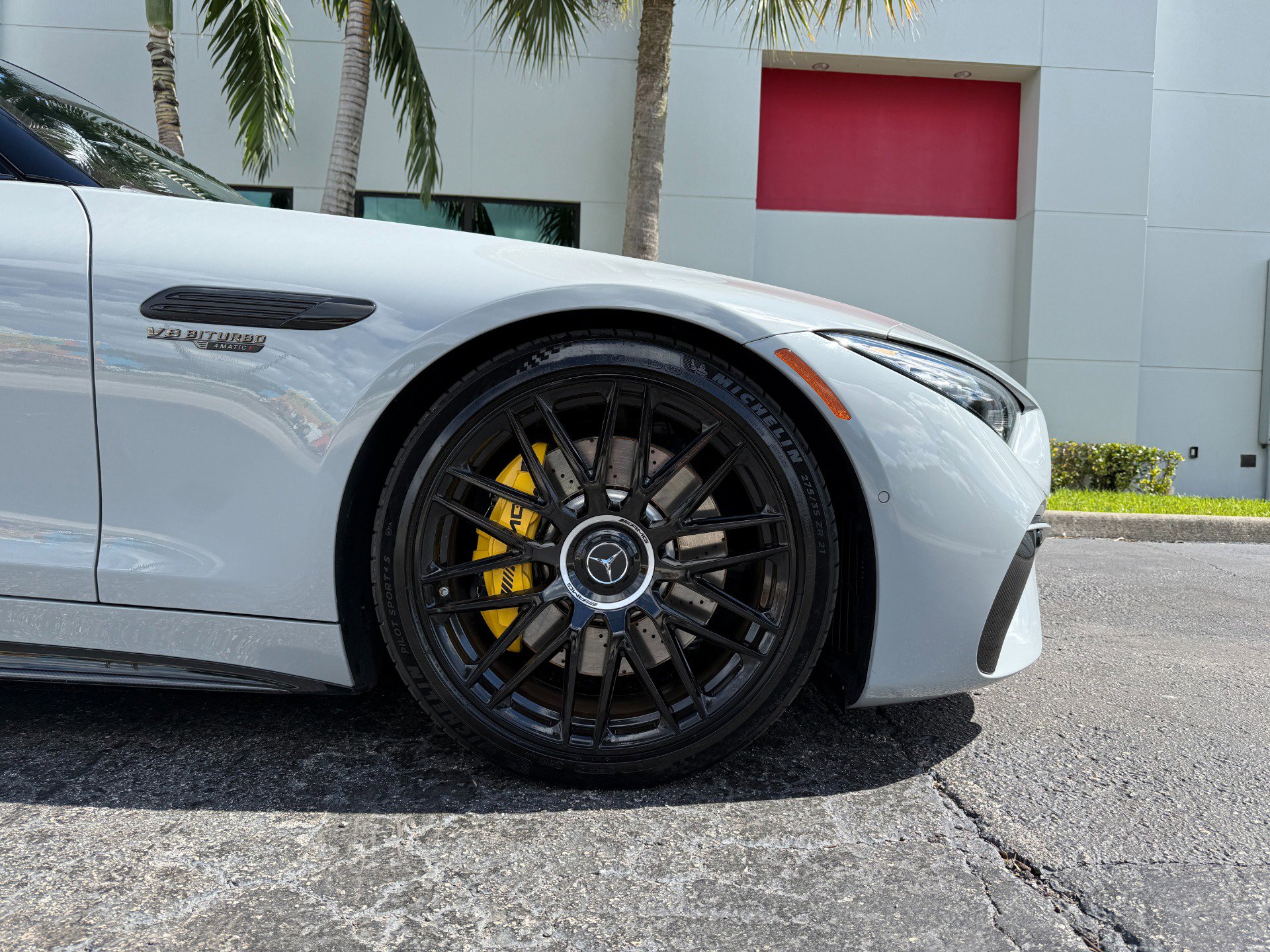 Used 2022 Mercedes-Benz SL 63 AMG 4MATIC image 8