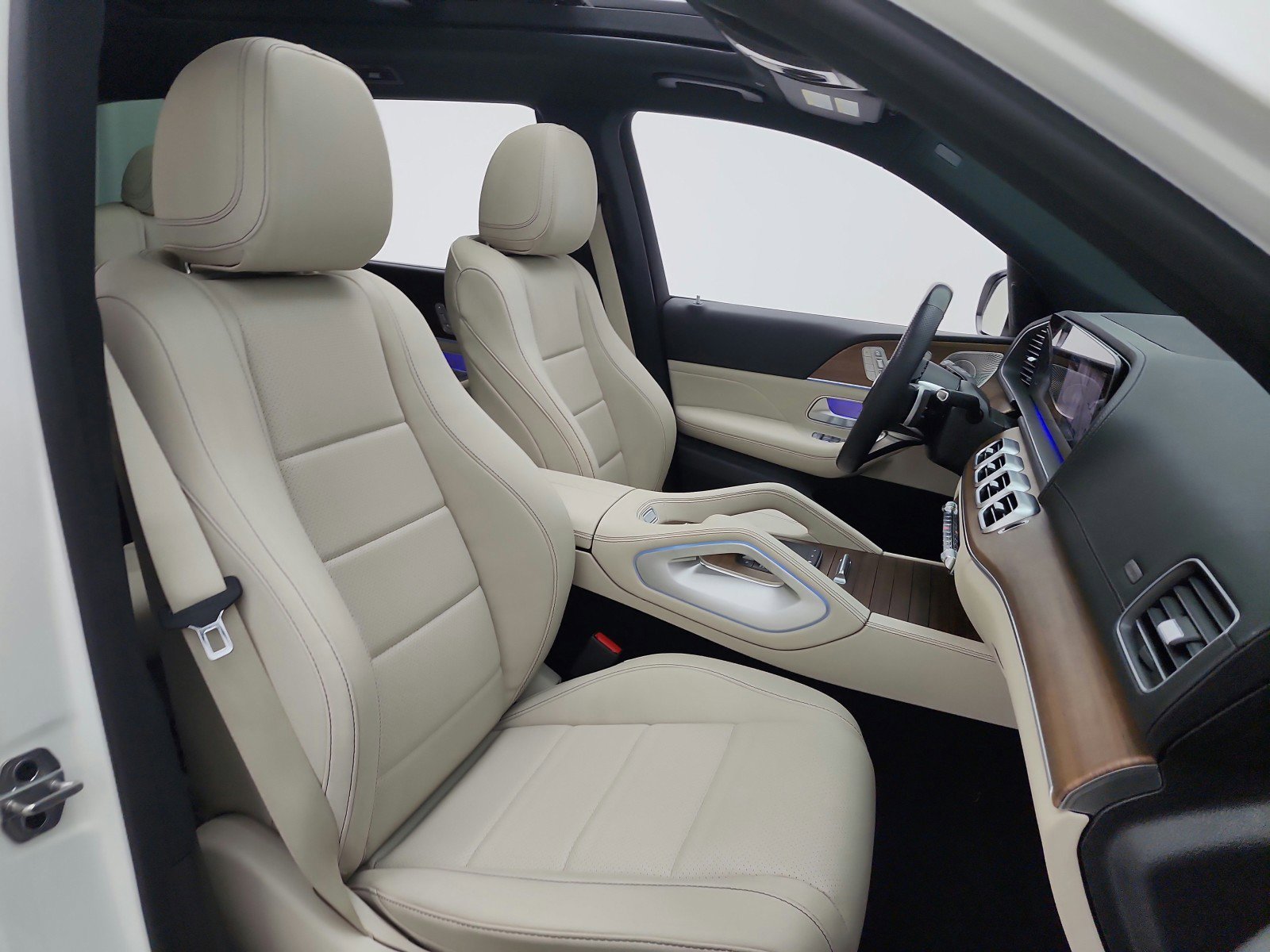 Used 2024 Mercedes-Benz GLS 450 4MATIC image 19