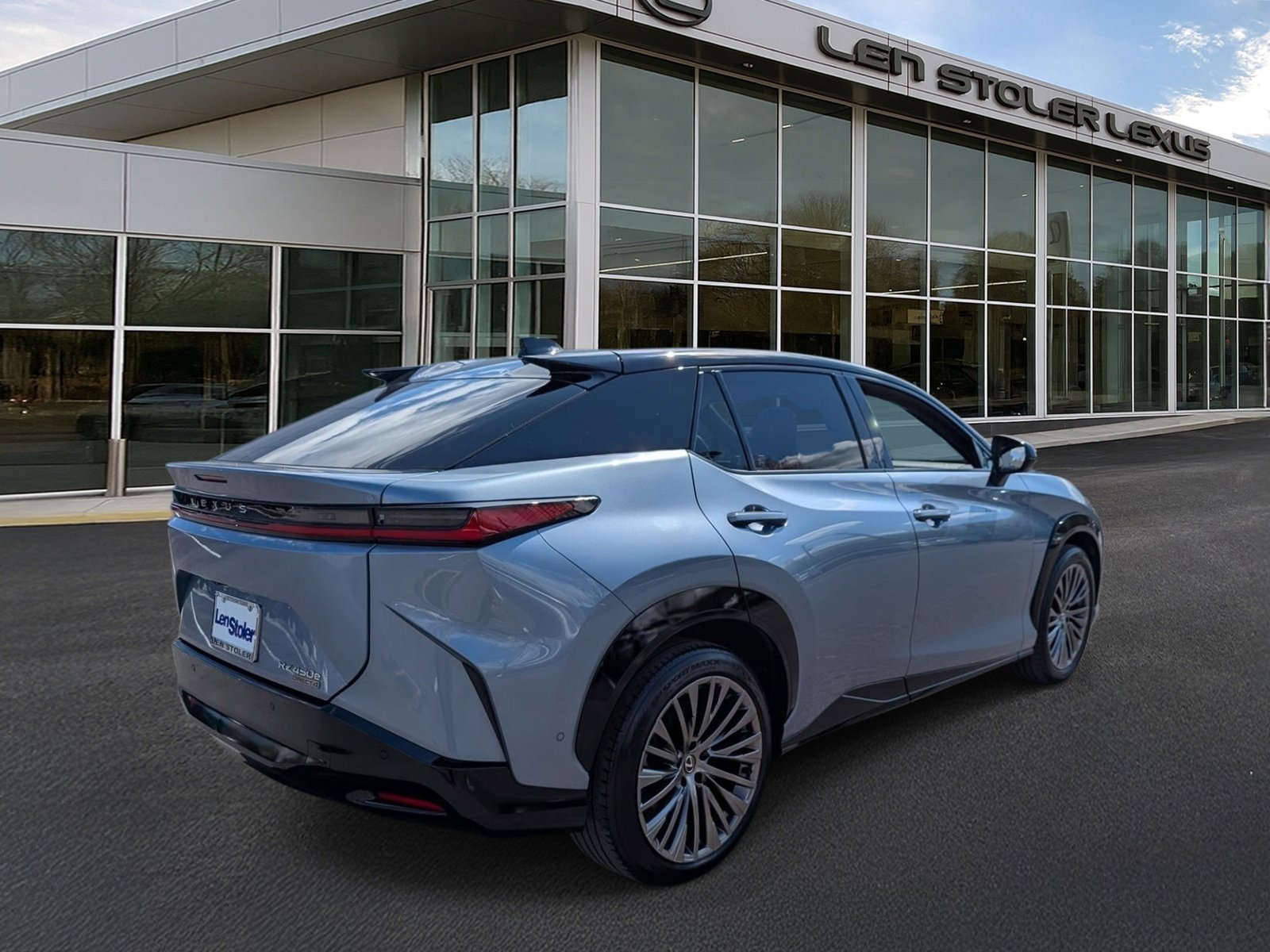 Used 2023 Lexus RZ 450e Premium w/ Cold Area Package image 3