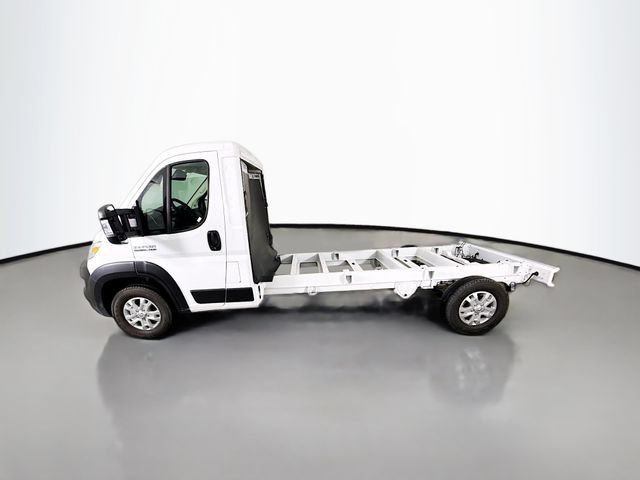 Used 2025 RAM ProMaster 3500 w/ Quick Order Package 22G SLT FWD image 4