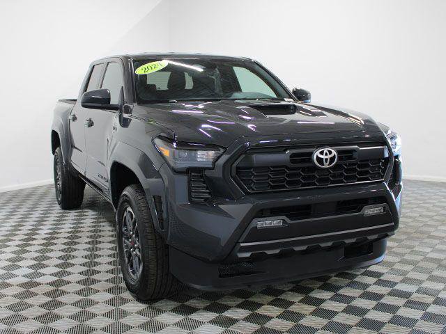 Certified 2024 Toyota Tacoma TRD Sport AWD/4WD image 8