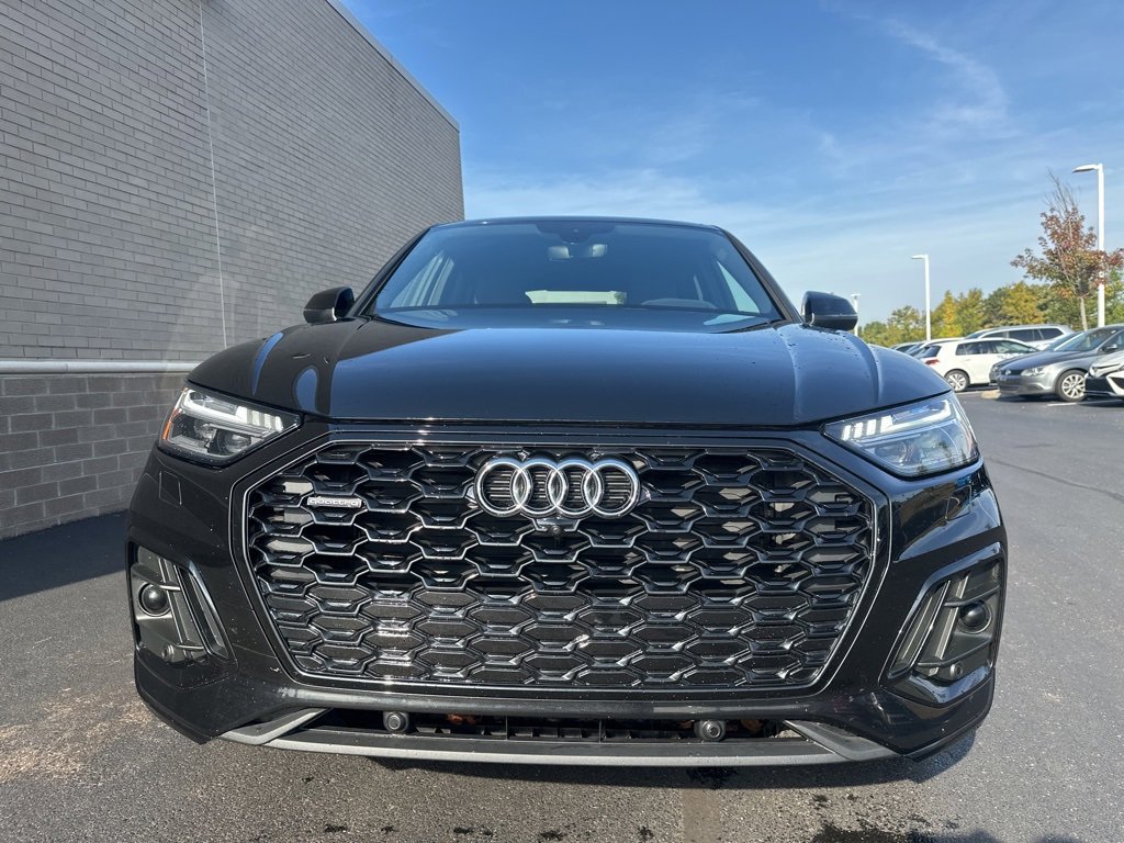 Used 2023 Audi Q5 2.0T Prestige w/ Prestige Package image 7