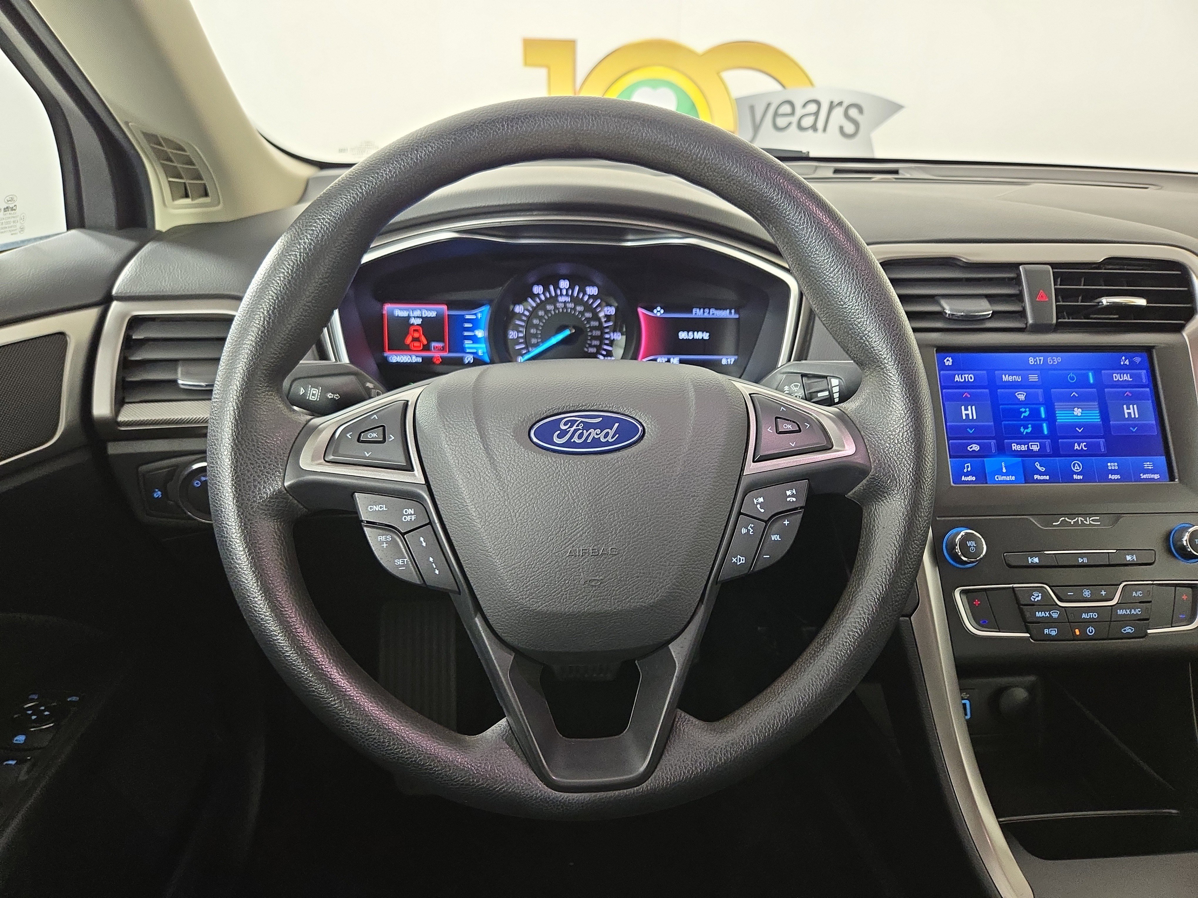 Used 2020 Ford Fusion SE image 13