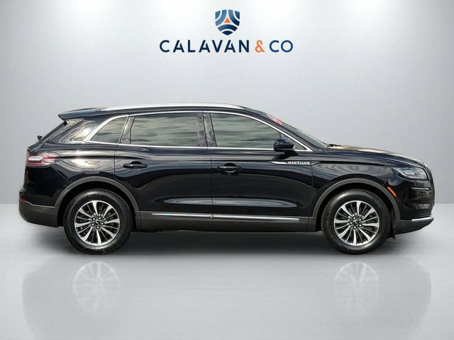 Used 2022 Lincoln Nautilus AWD w/ Premium Package image 8