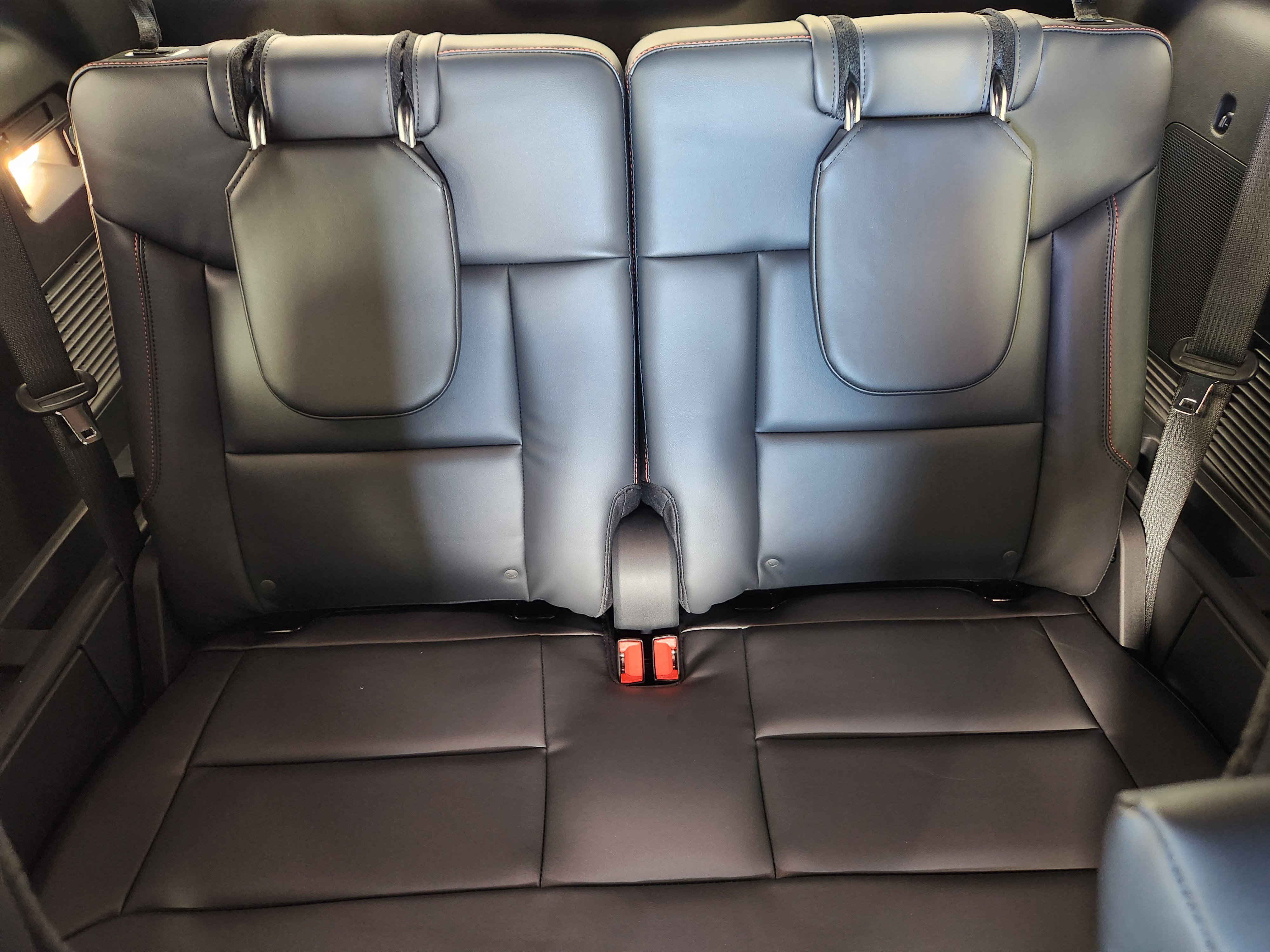 New 2026 Ford Explorer ST-Line image 15