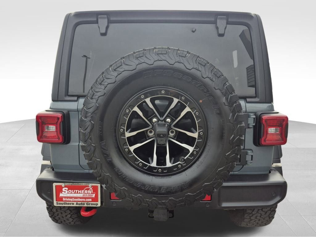 Used 2024 Jeep Wrangler Rubicon w/ XTREMEE 35" Tire Package image 5