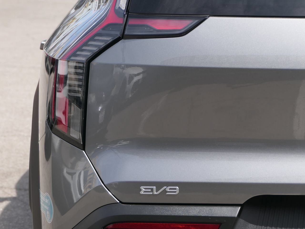 Certified 2024 Kia EV9 Wind AWD/4WD image 5
