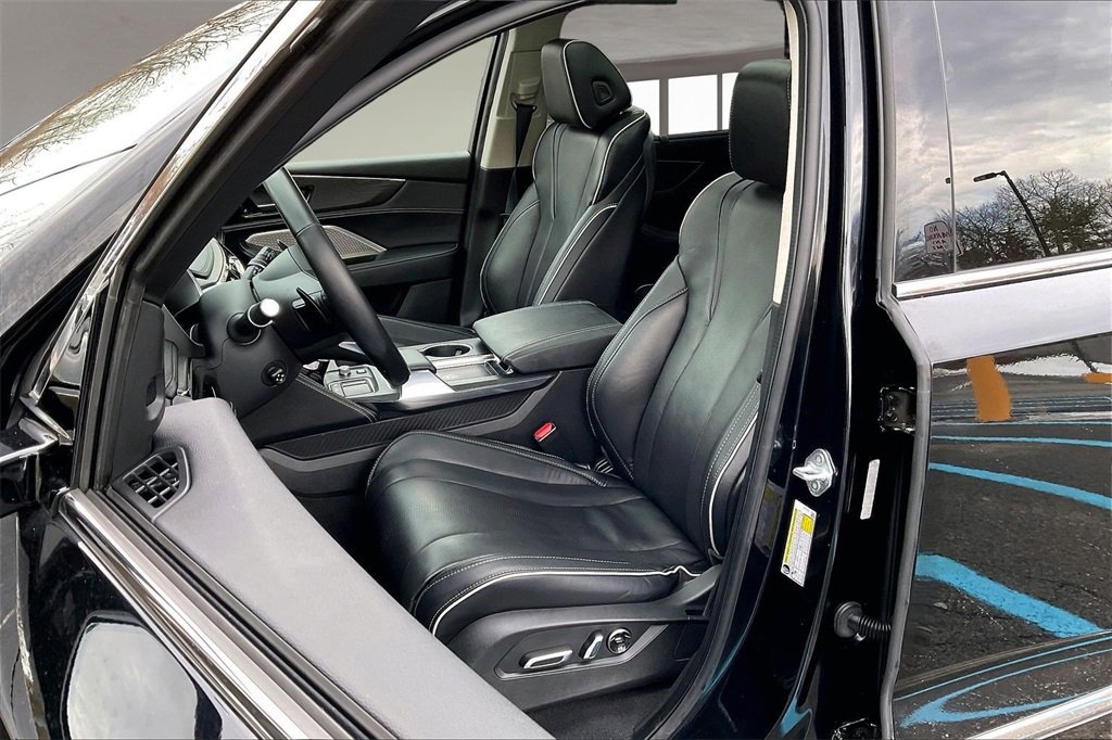 Used 2022 Acura MDX SH-AWD w/ Advance Package image 21