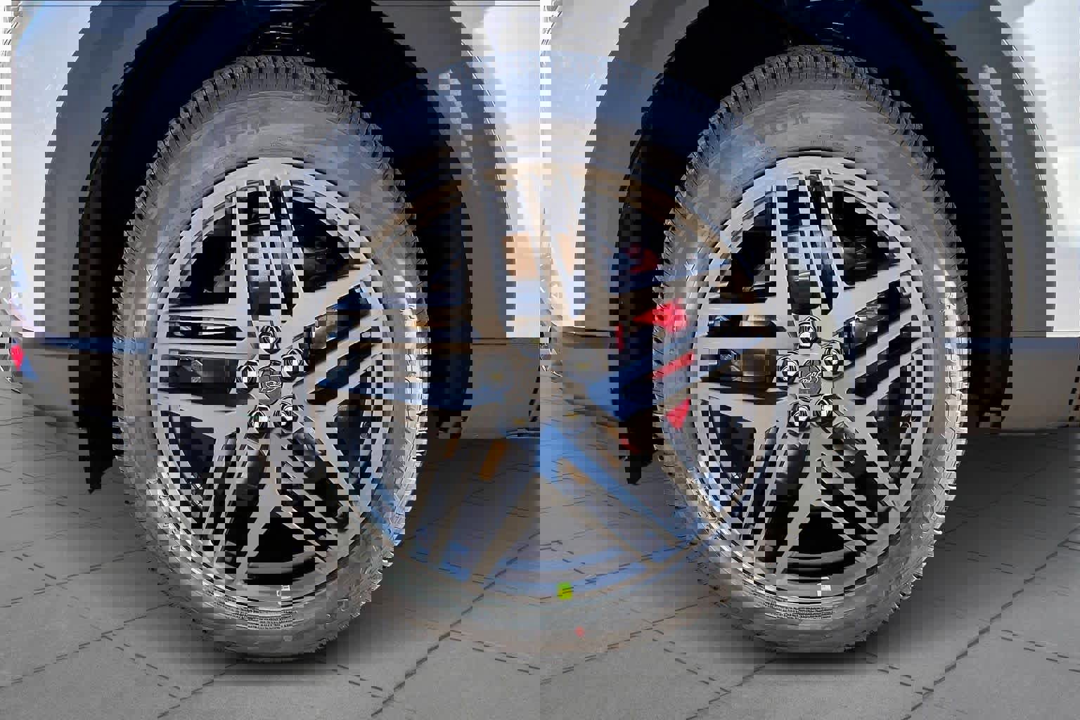 New 2026 Ford Explorer ST-Line w/ ST-Line Street Pack image 11