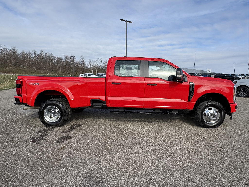 Used 2026 Ford F350 XL w/ STX Appearance Package image 6