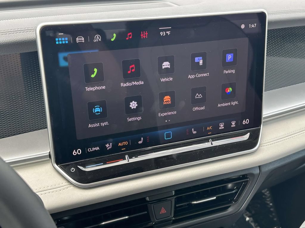 New 2026 Volkswagen Tiguan SE AWD/4WD image 18