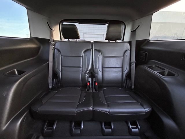 Used 2019 GMC Acadia SLT w/ LPO, Floor Liner Package image 44