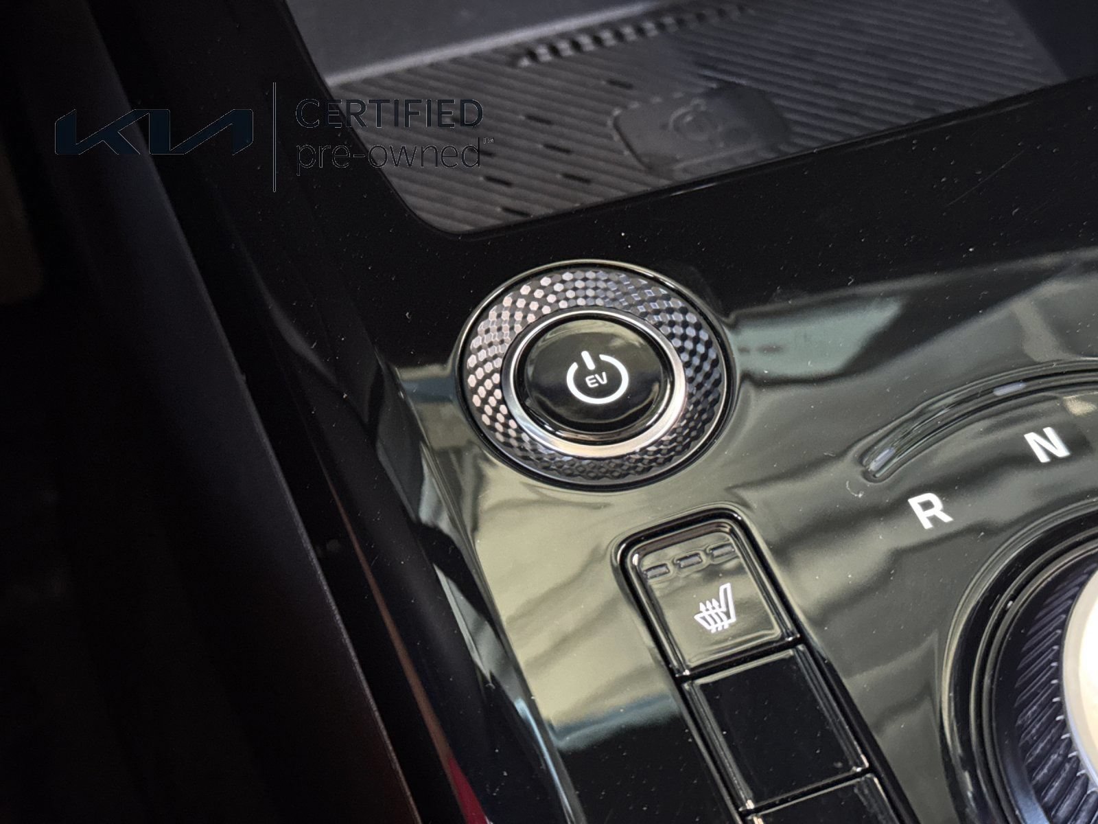 Certified 2023 Kia Niro Wind FWD image 23