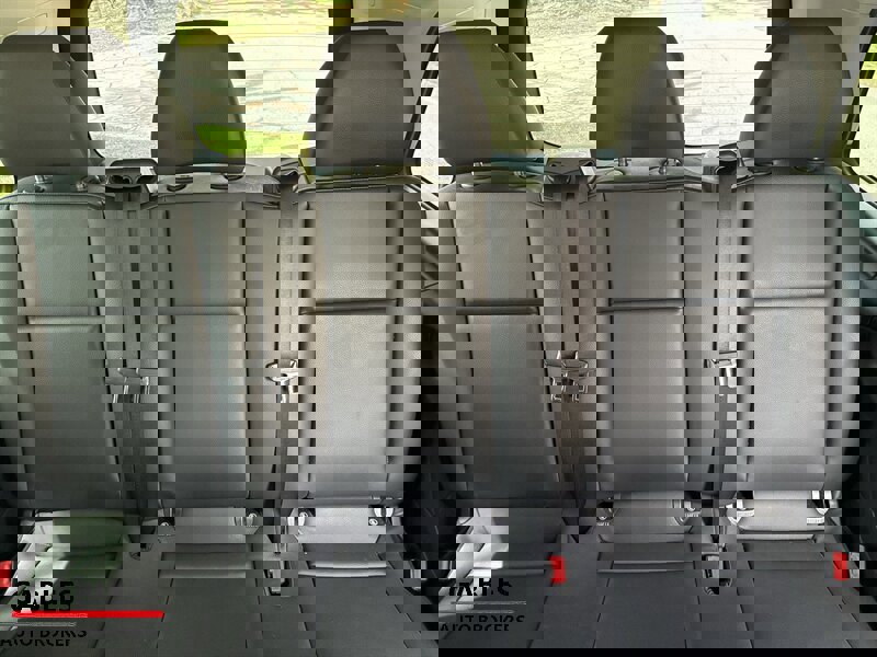 Used 2018 Mercedes-Benz Metris Passenger image 23