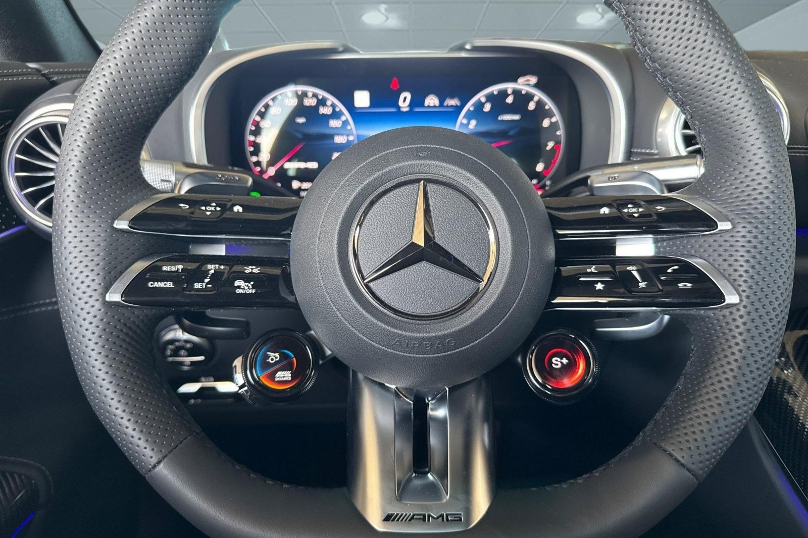 New 2026 Mercedes-Benz SL 63 AMG 4MATIC image 10
