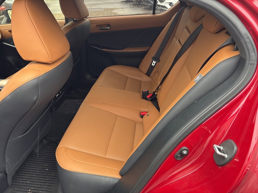 Used 2022 Lexus IS 300 AWD w/ Comfort Package image 10