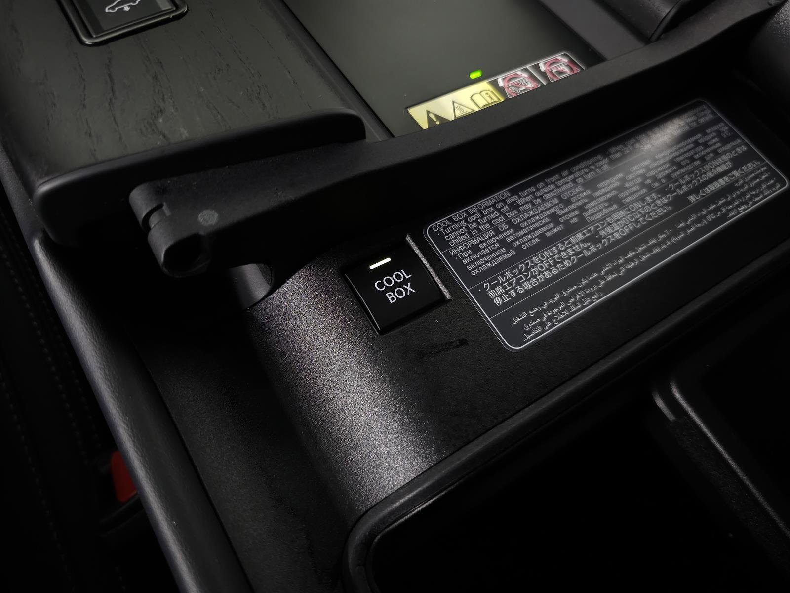 Used 2024 Lexus LX 600 4WD w/ Appearance Package image 36