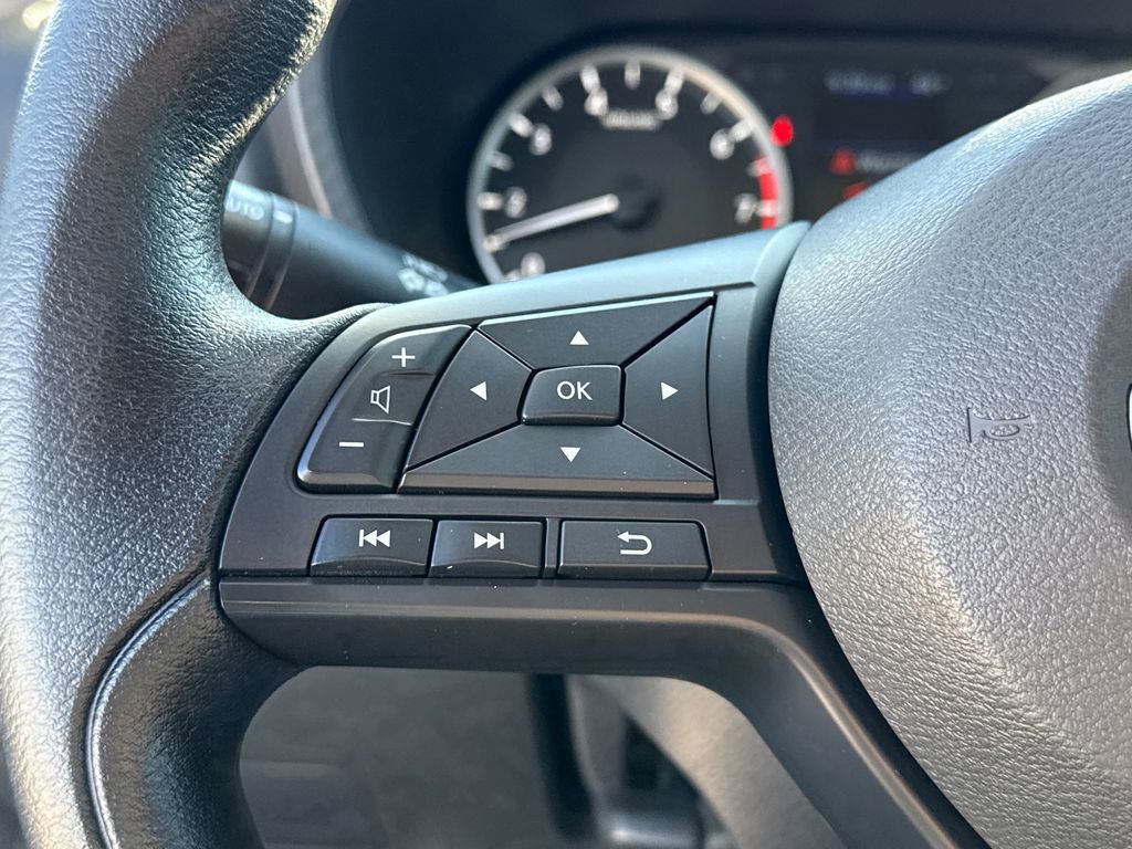 Used 2025 Nissan Sentra S image 28