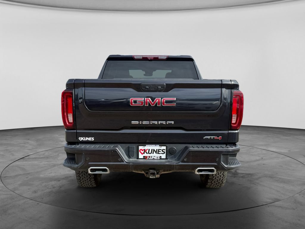 Used 2024 GMC Sierra 1500 AT4 w/ Technology Package AWD/4WD image 9