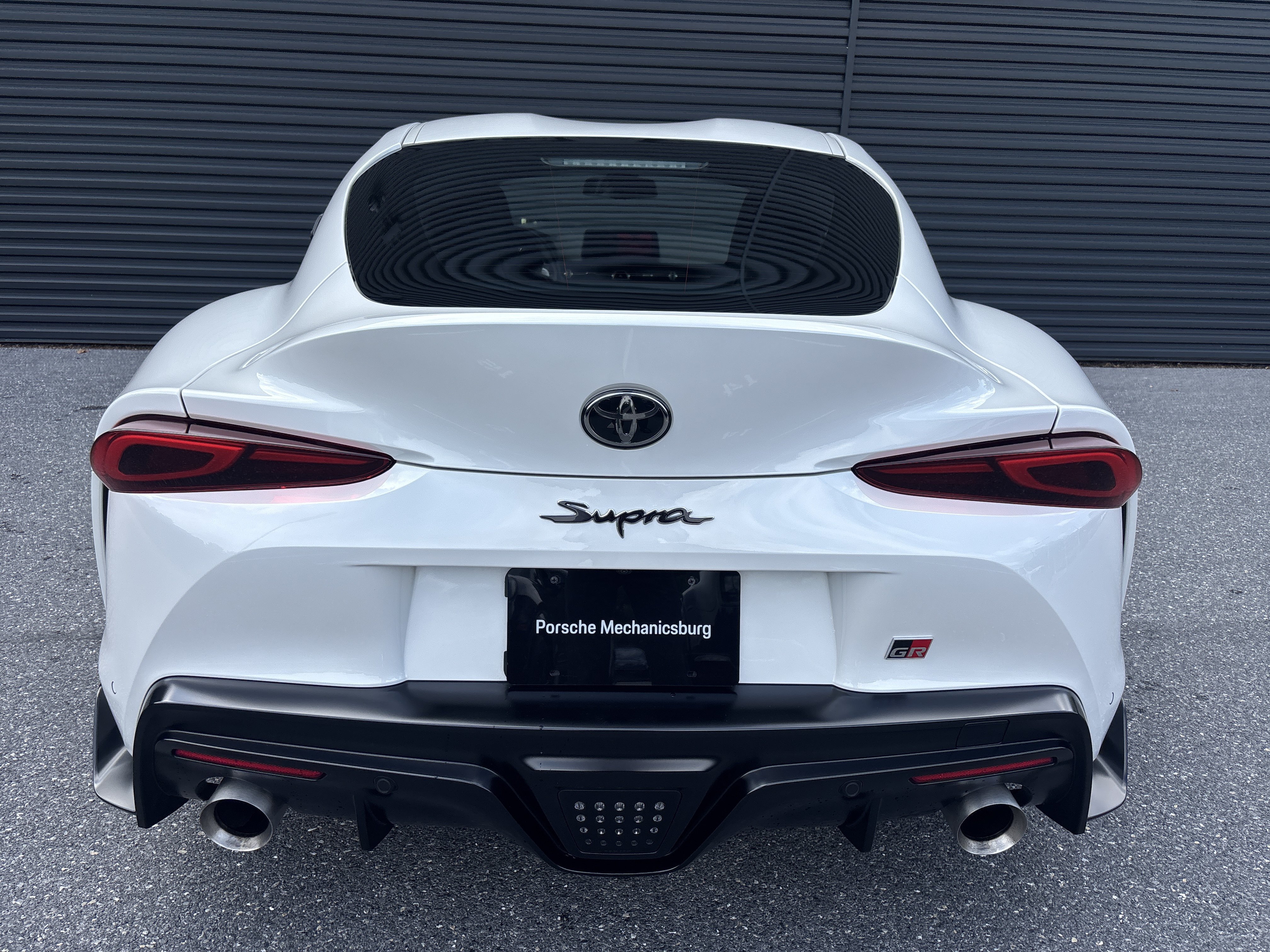 Used 2021 Toyota Supra Premium w/ Driver Assist Package RWD image 4