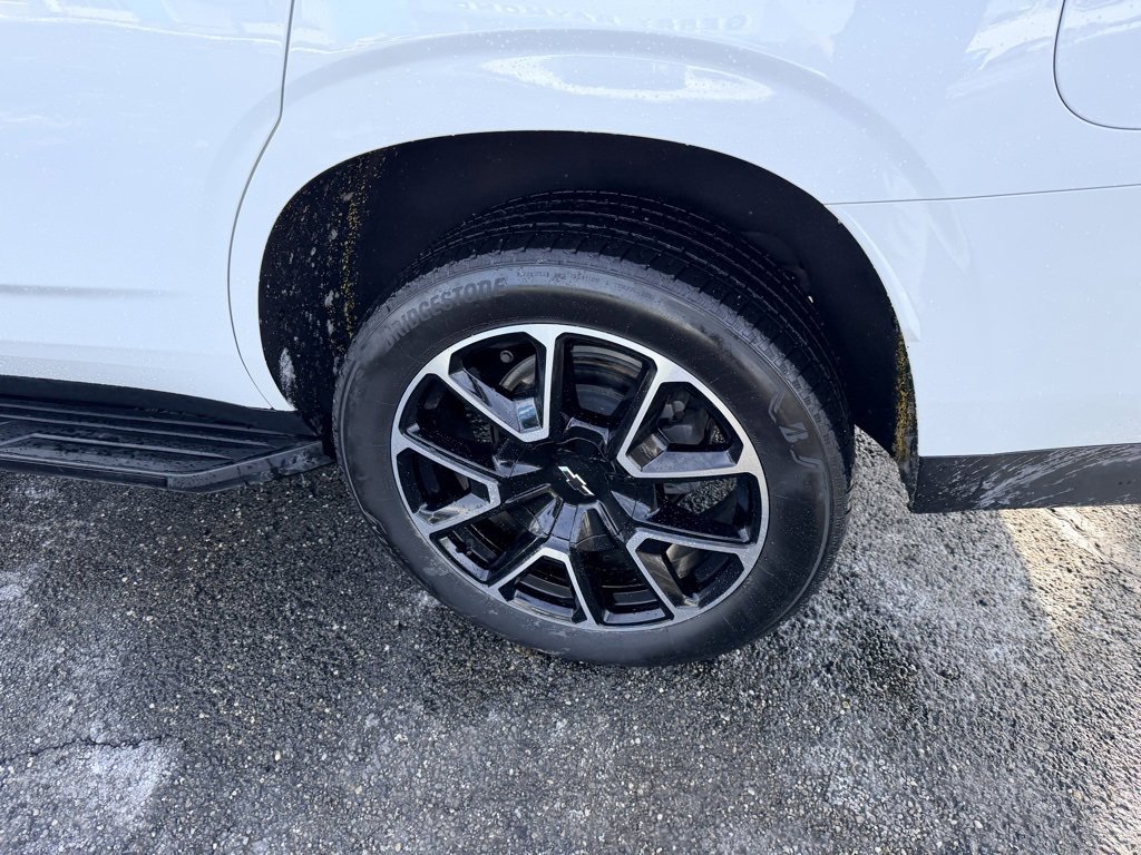 Used 2024 Chevrolet Tahoe RST w/ Luxury Package image 9