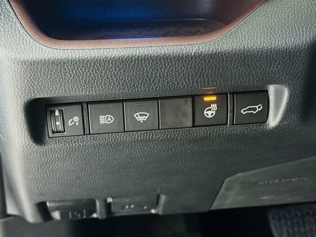 Used 2022 Toyota RAV4 Limited w/ Limited Grade Weather Package image 10