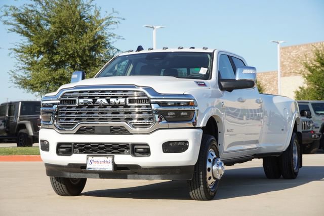 New 2026 RAM 3500 Longhorn image 3
