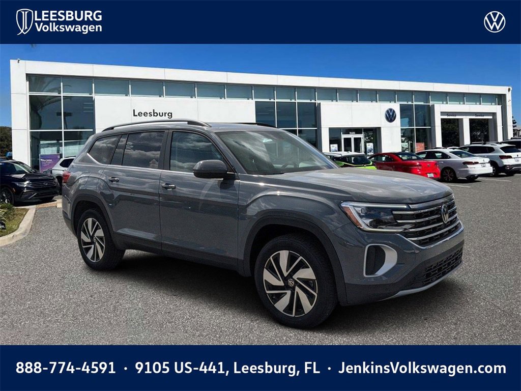 Used 2025 Volkswagen Atlas SE