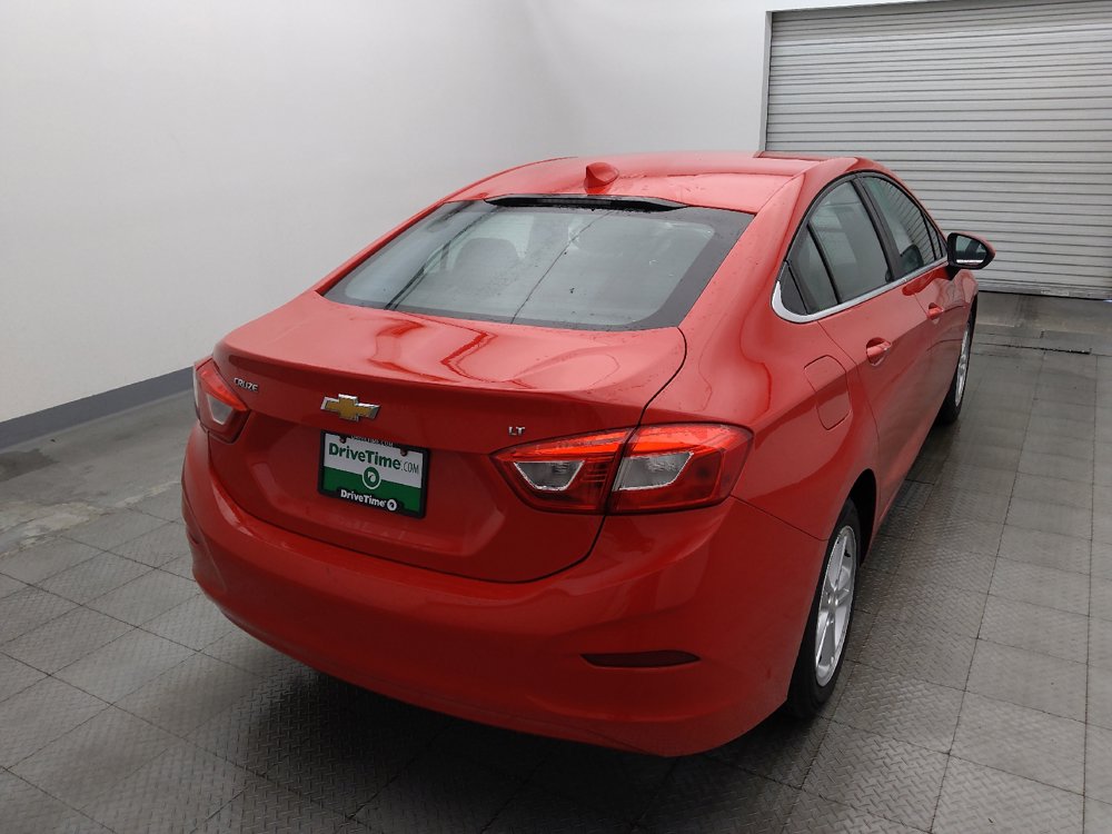 Used 2017 Chevrolet Cruze LT w/ Convenience Package FWD image 7