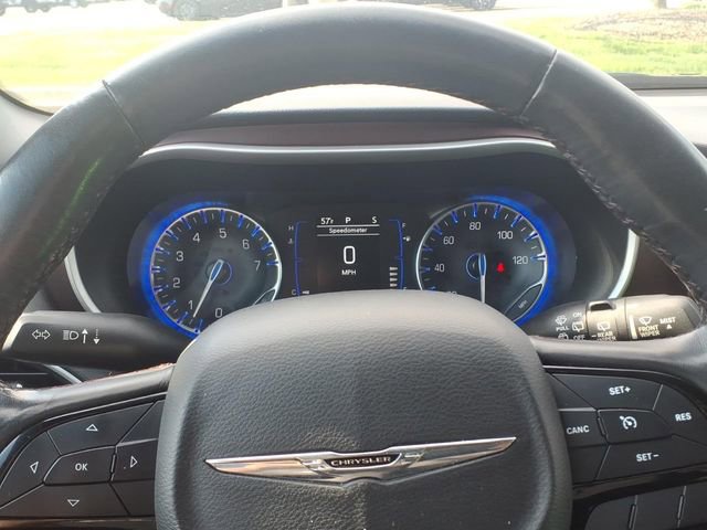 Certified 2020 Chrysler Pacifica Touring-L image 20